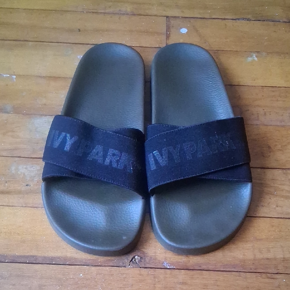 Ivy Park Size 8.5 Slides